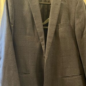 Banana Republic wool windowpane suit 44R jacket and 35x32 pants